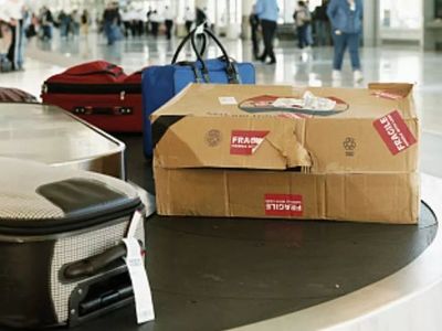 注意 | 看完香港機(jī)場(chǎng)和杭州機(jī)場(chǎng)對(duì)待行李的差別,用什么才能拯救我的行李?